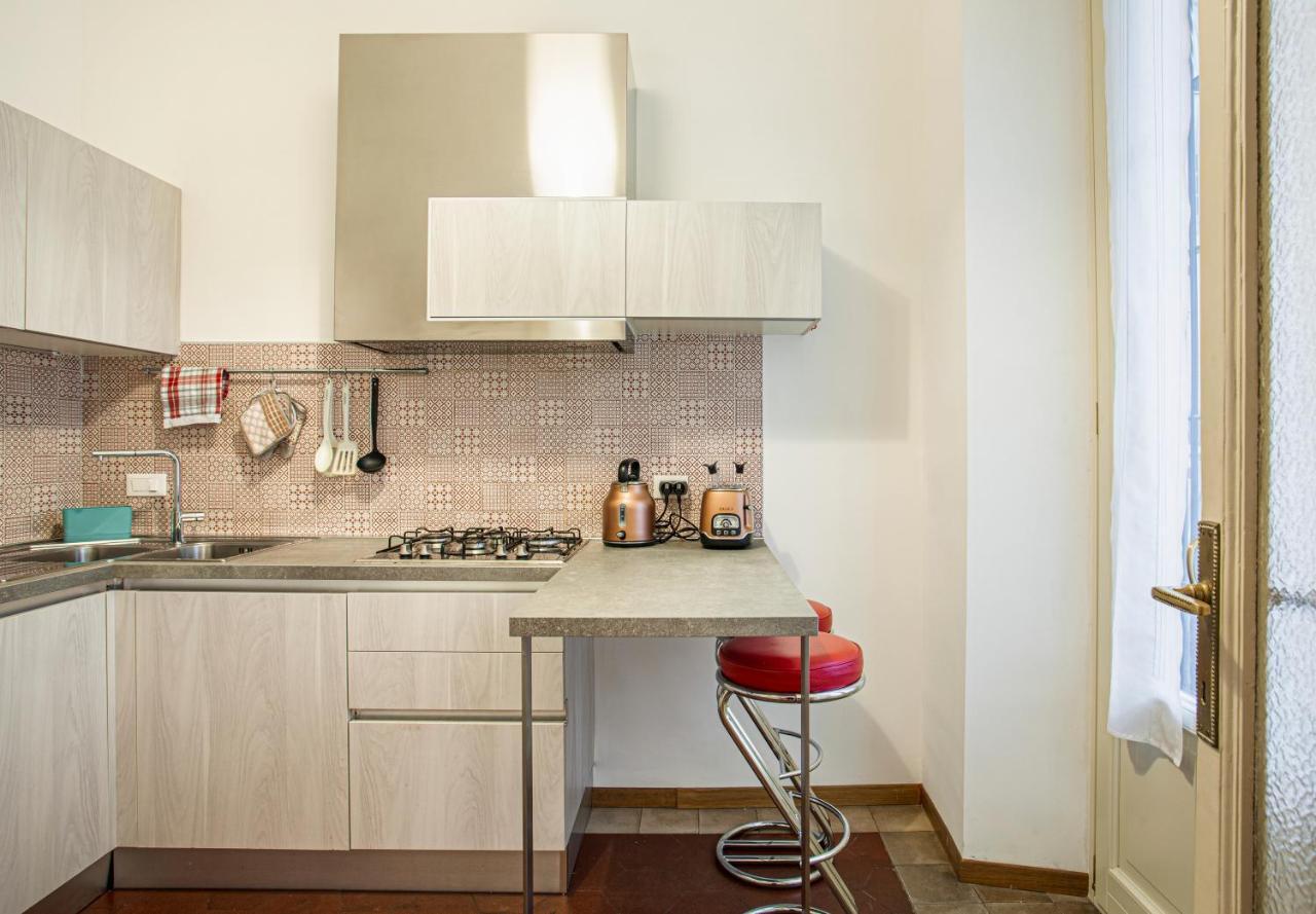 Restayled Chic Apartement- Via Ozieri Milaan Buitenkant foto