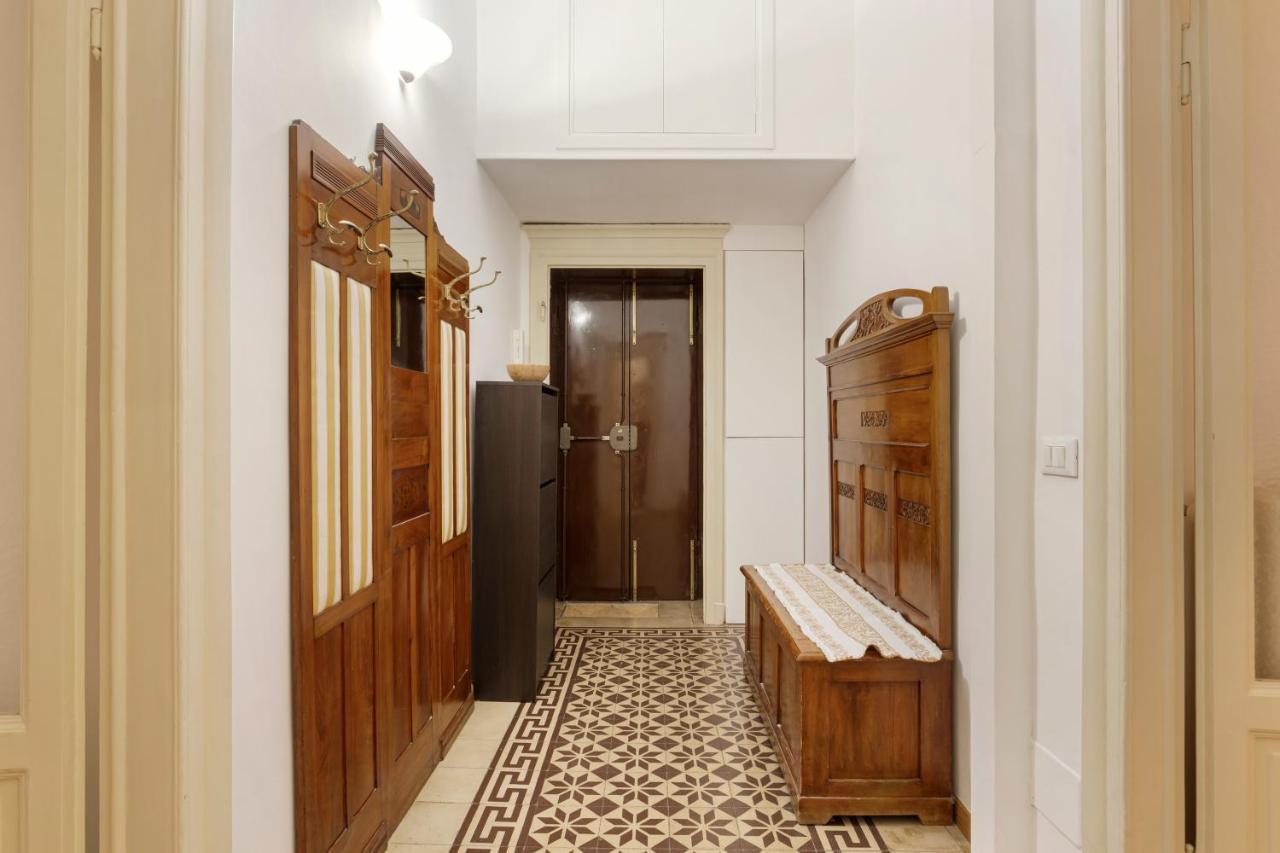 Restayled Chic Apartement- Via Ozieri Milaan Buitenkant foto